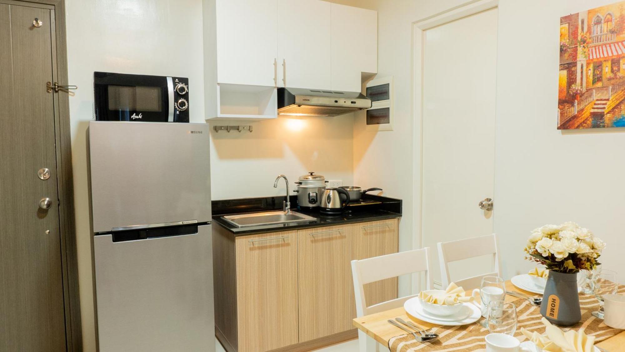 Palawan Modern Living In A Thoughtfully Designed Staycation Near Airport - B1 5Kunzite Пуэрто-Принцеса Экстерьер фото