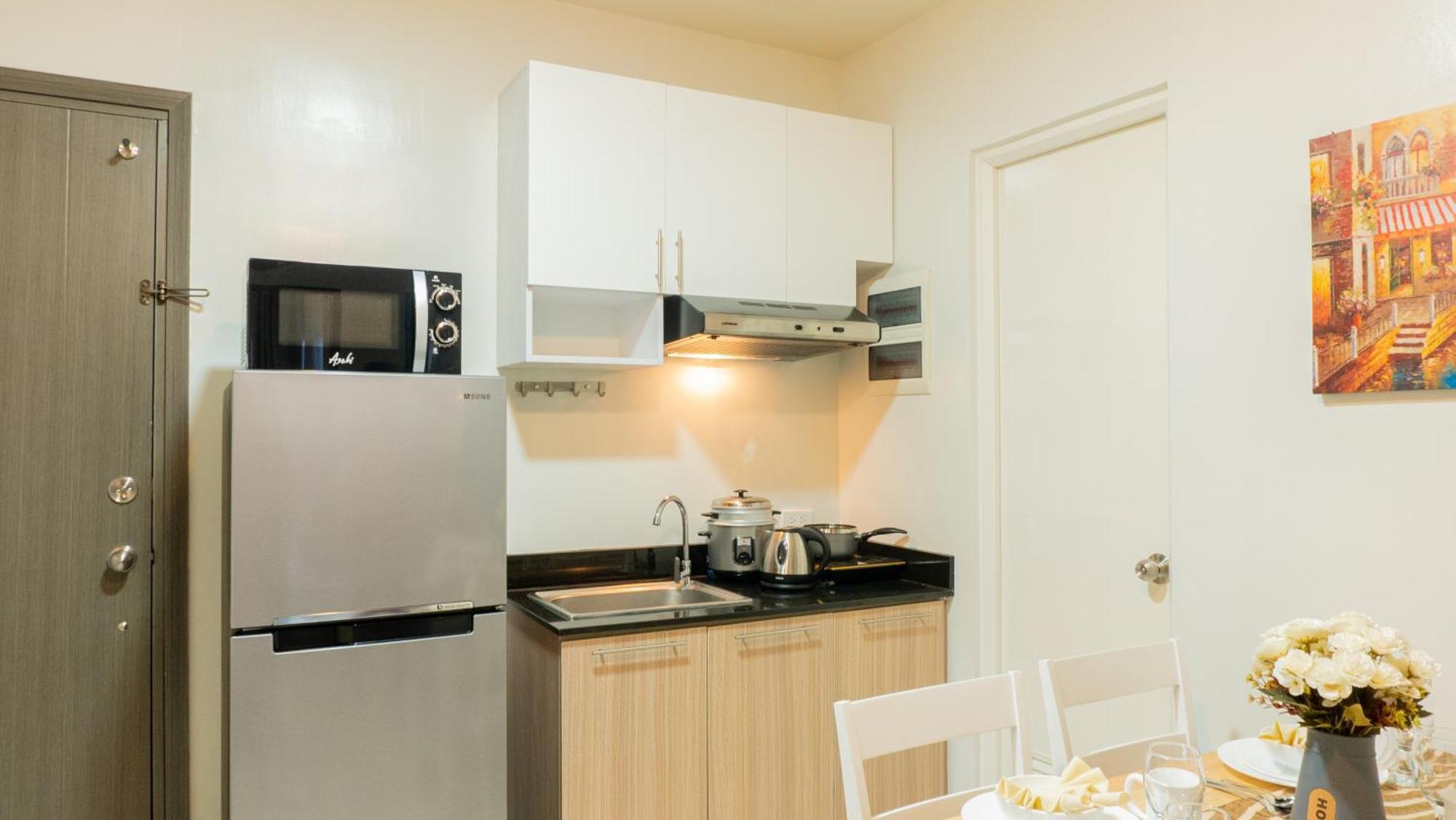 Palawan Modern Living In A Thoughtfully Designed Staycation Near Airport - B1 5Kunzite Пуэрто-Принцеса Экстерьер фото